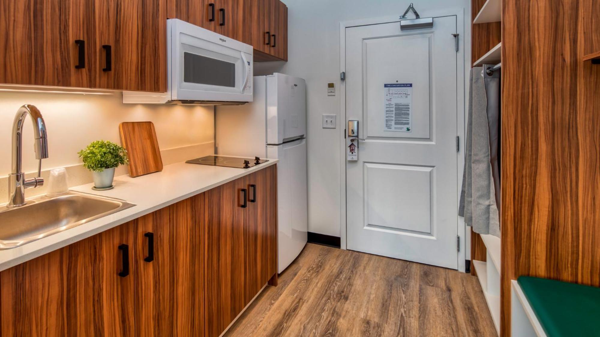 Uptown Suites Extended Stay Tampa Fl - Riverview 里弗维尤 外观 照片